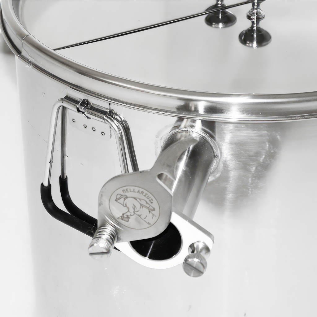 50 l honey tank with gates and sieves - Mellarius Maxiline