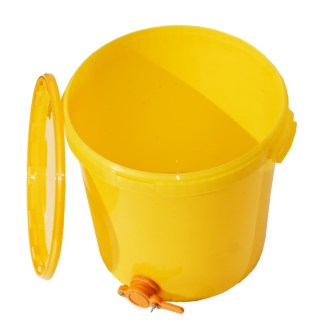 Honey tank 40 kg with valve - plastic