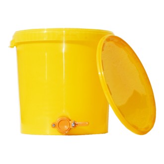 Honey tank 40 kg with valve - plastic