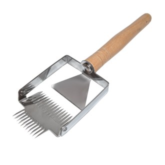 Double stainless steel uncapping fork with guiding blade