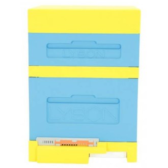 Dadant Blatt Hive with Varroa Bottom Board, 2 Entrances - Varnished - 12 Frames