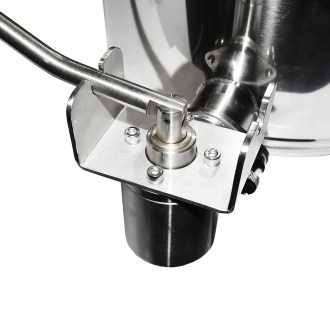 Precision honey gate - piston type