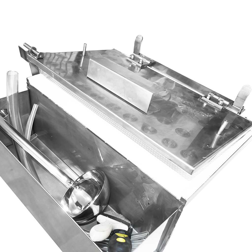 Stainless steel foundation mold with water cooling