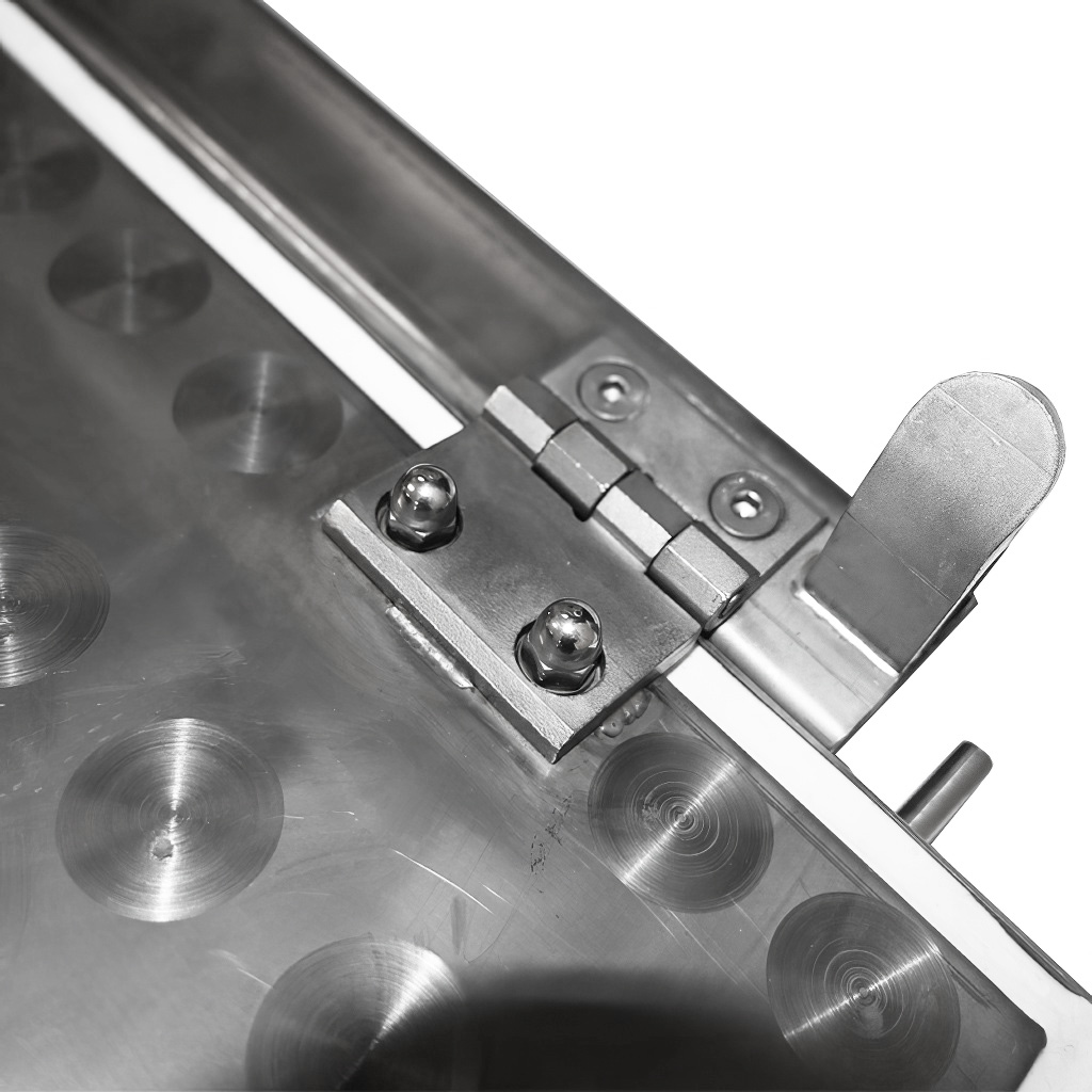 Stainless steel foundation mold with water cooling